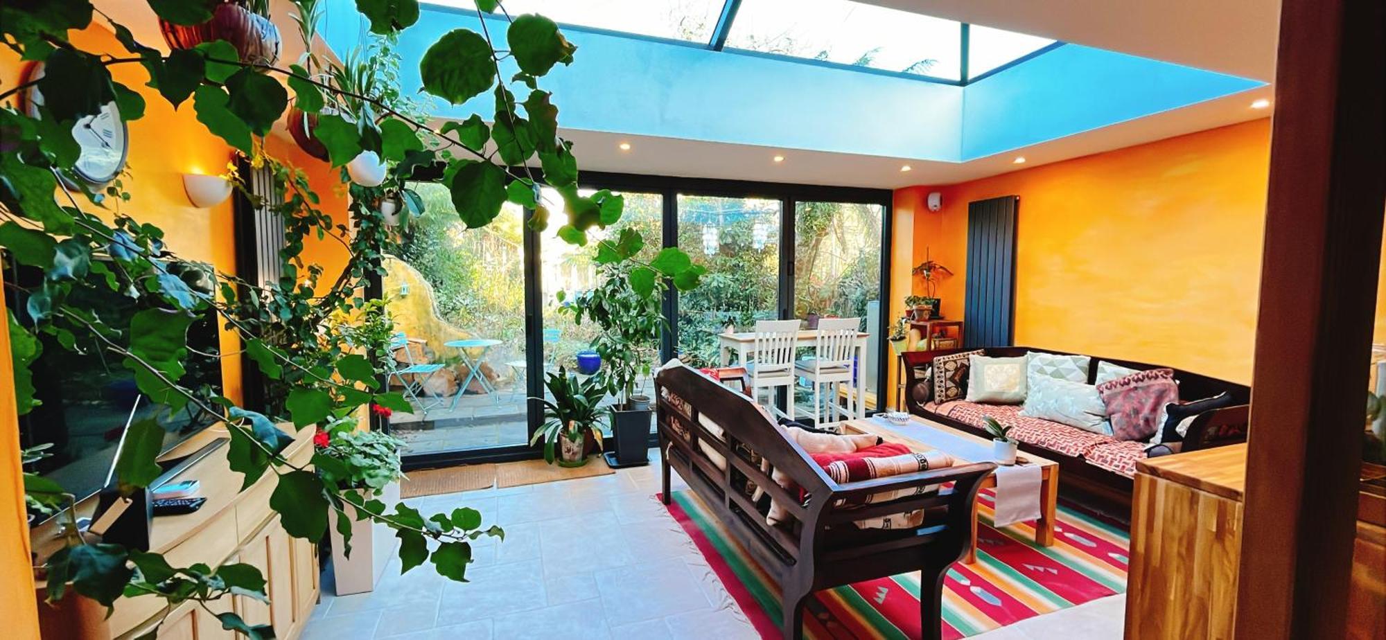 カーディフ Funky Urban Jungle Bed & Breakfast エクステリア 写真